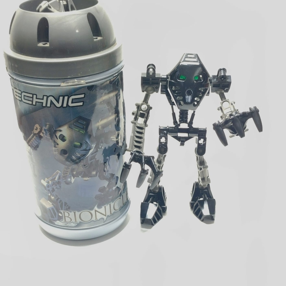 2001 LEGO BIONICLE ONUA